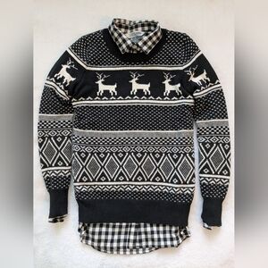 Old Navy Black and White Crewneck Sweater with Nordic Patterns Unisex